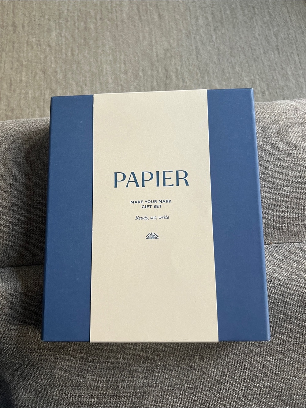 Papier 'Make Your Mark' Gift Set - Navy & Cream Box